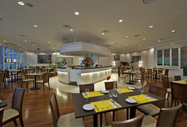 Gallery - Royale Chulan The Curve