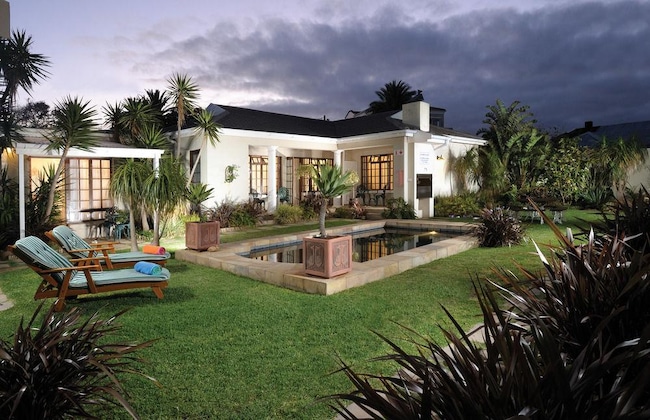 Gallery - Beachwalk Bed And Breakfast