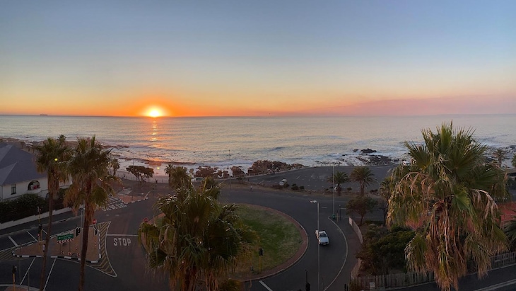 Gallery - Peninsula All-Suite Hotel