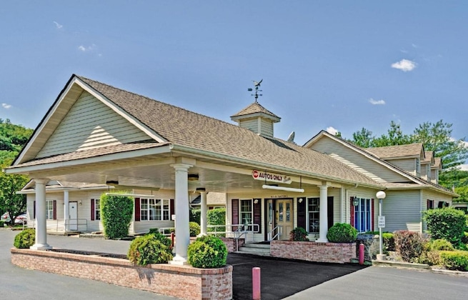Gallery - Travelodge By Wyndham Red Wing