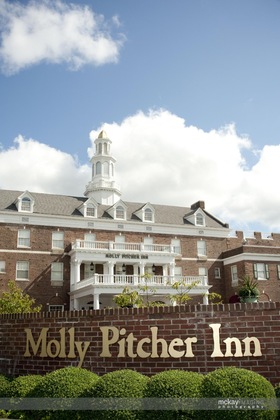 Gallery - Molly Pitcher Inn