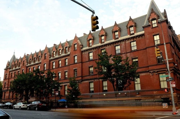 Gallery - HI New York City Hostel