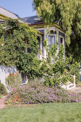 Gallery - Madison Street Inn B&B