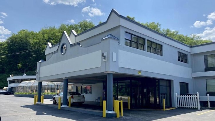 Gallery - Days Inn By Wyndham Pittsburgh