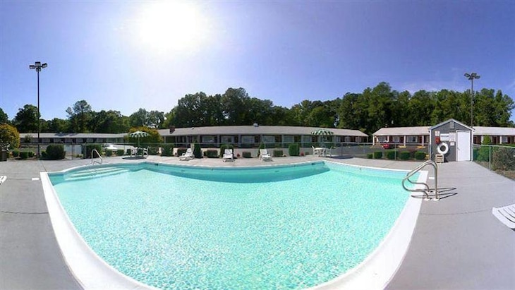 Gallery - Yorktown Motor Lodge