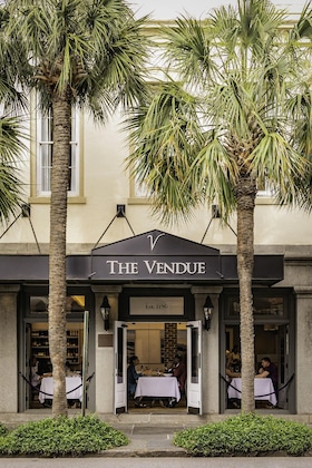 Gallery - The Vendue