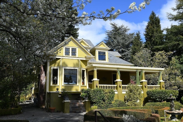 Gallery - Calderwood Inn