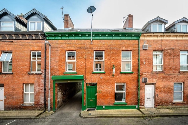 Gallery - Chamberlain House