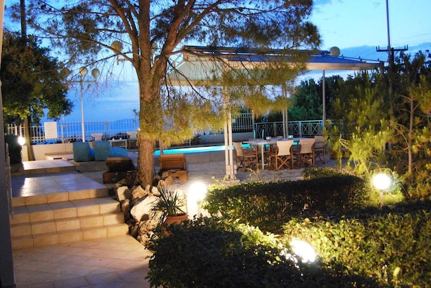 Gallery - Chrysiida Luxury Suites