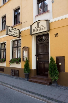 Gallery - Hotel Retman