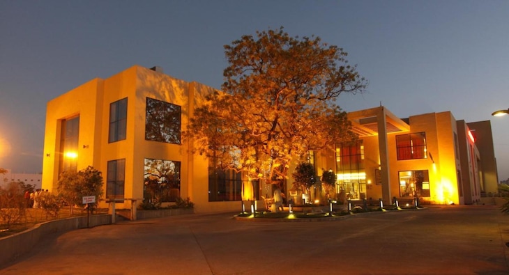 Gallery - St Laurn - The Spiritual Resort