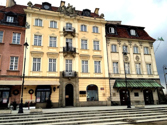 Gallery - Dom Literatury Pokoje Gościnne