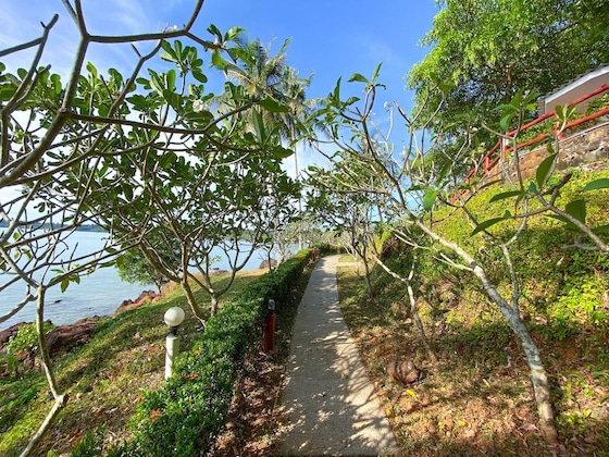Gallery - Koh Mak Buri Hut Natural Resort