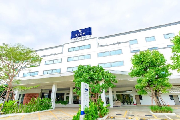 Gallery - The Rich Hotel Korat