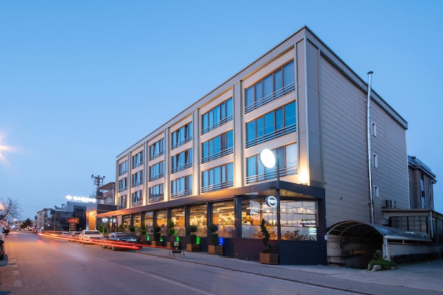Gallery - La Flora House Hotel