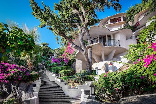 Gallery - Jamahkiri Resort & Spa