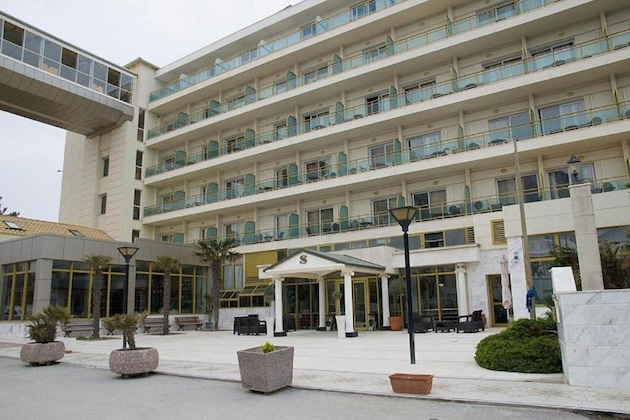 Gallery - Santa Beach Hotel