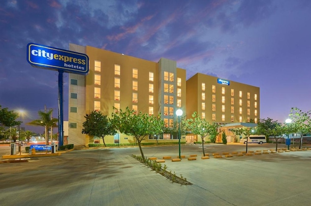 Gallery - City Express By Marriott Irapuato Norte