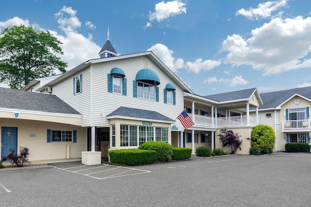 Gallery - Ogunquit Hotel & Suites