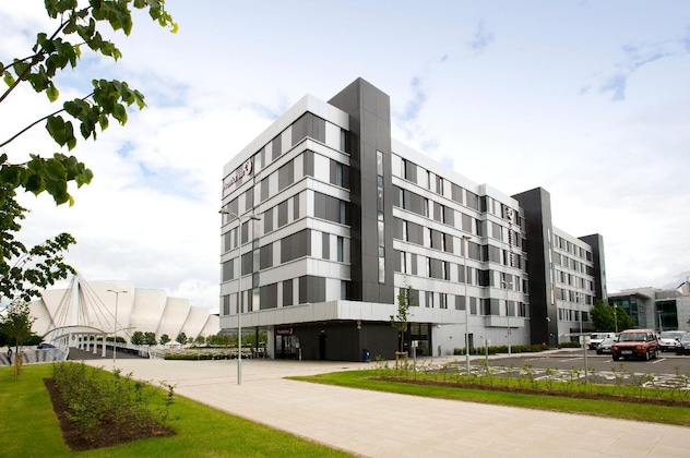 Gallery - Premier Inn Glasgow Pacific Quay