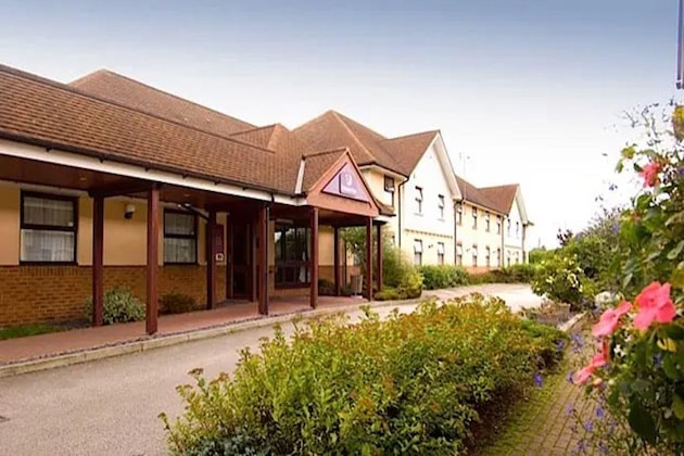 Gallery - Premier Inn Derby West