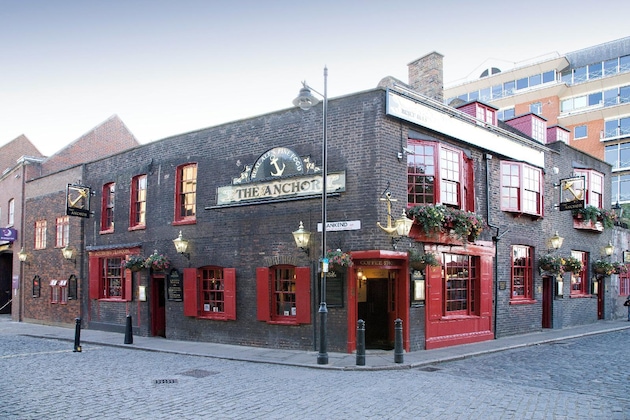 Gallery - Premier Inn London Southwark (Bankside)