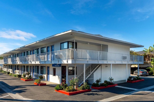 Gallery - Motel 6 Santa Barbara - State Street