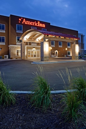 Gallery - Americinn By Wyndham Waupun
