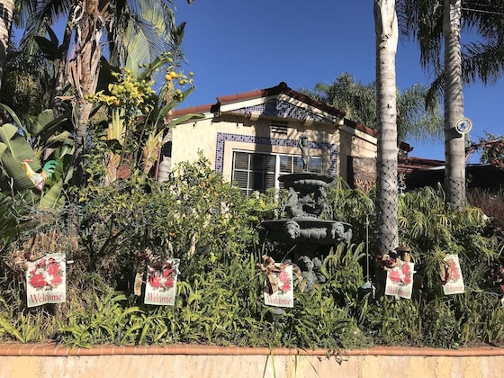 Gallery - Always Inn San Clemente Bed & Breakfast