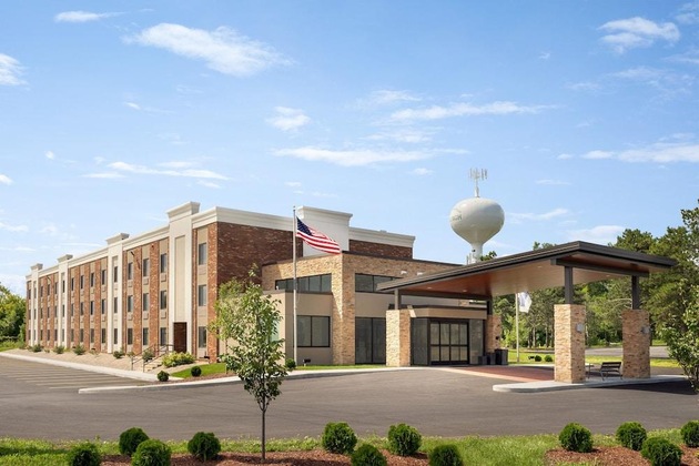 Gallery - Holiday Inn Express Plattsburgh By Ihg