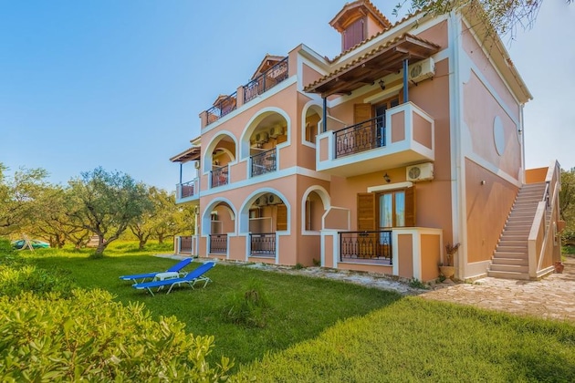 Gallery - Kavos Psarou Villas