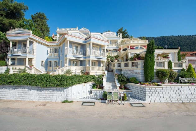 Gallery - Enavlion Hotel Batagianni