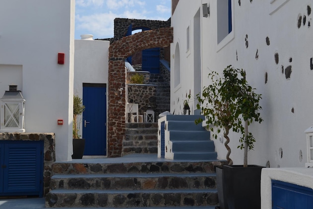 Gallery - Astarte Suites