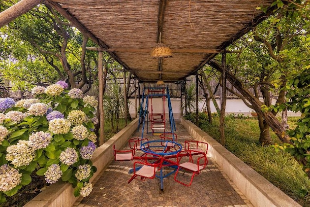 Gallery - Sisters Hostel