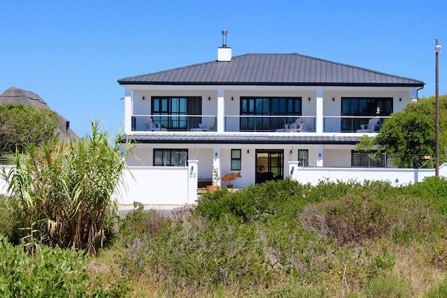 Gallery - Whale Rock Luxury Lodge