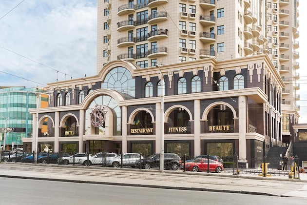 Gallery - Ark Palace Hotel