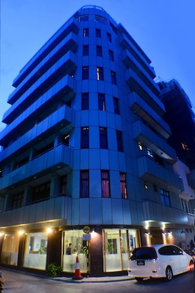 Gallery - The Beehive