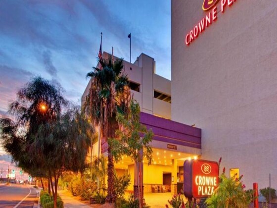 Gallery - Coast Phoenix Sky Harbor