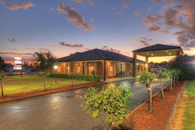 Gallery - Bushmans Motor Inn