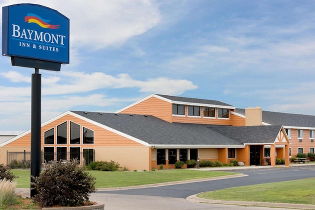 Gallery - Baymont By Wyndham Marshalltown
