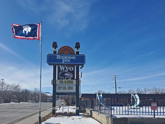 Gallery - Rodeway Inn