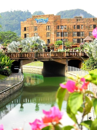 Gallery - Sunway Lost World Hotel