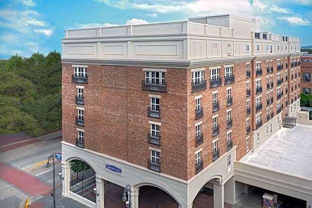 Gallery - Hampton Inn Savannah-Historic District