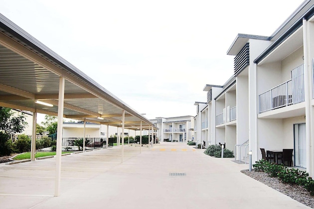 Gallery - Oaks Middlemount