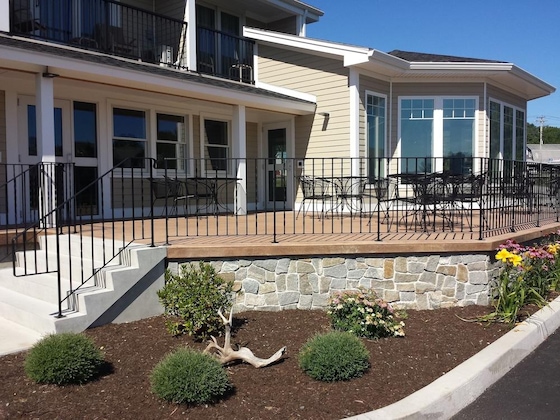 Gallery - Belfast Harbor Inn