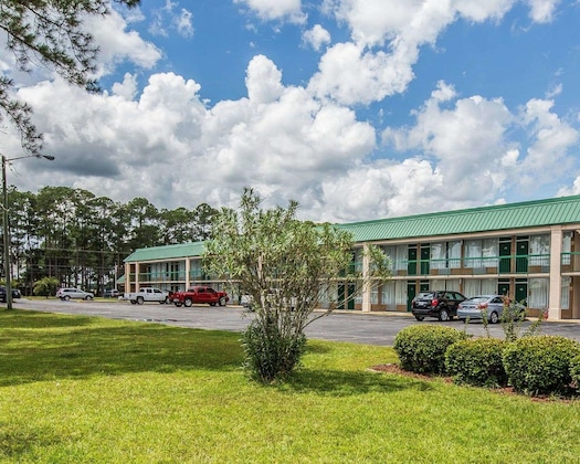 Gallery - Econo Lodge