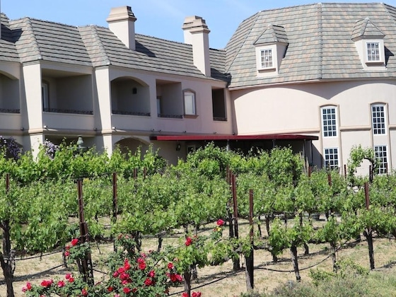 Gallery - Inn At Churon Winery