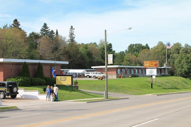 Gallery - Budget Host Crestview Inn