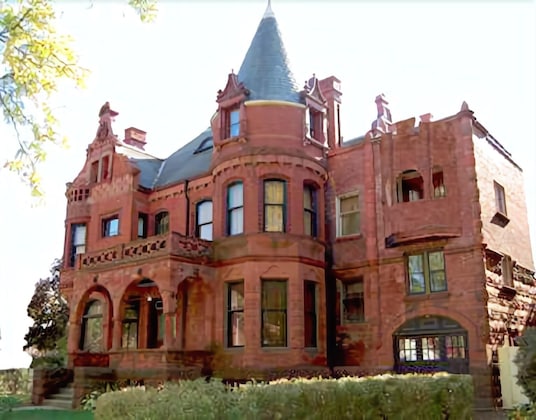 Gallery - Schuster Mansion Bed & Breakfast