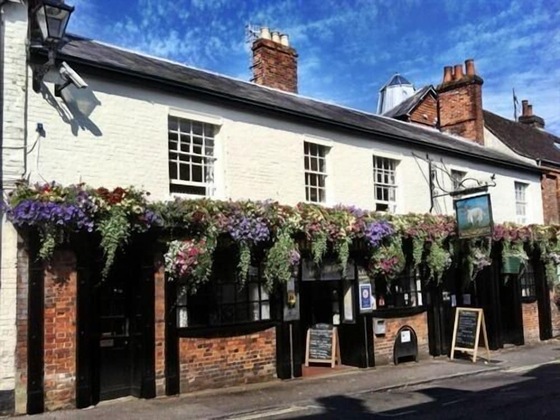 Gallery - The Lamb Inn